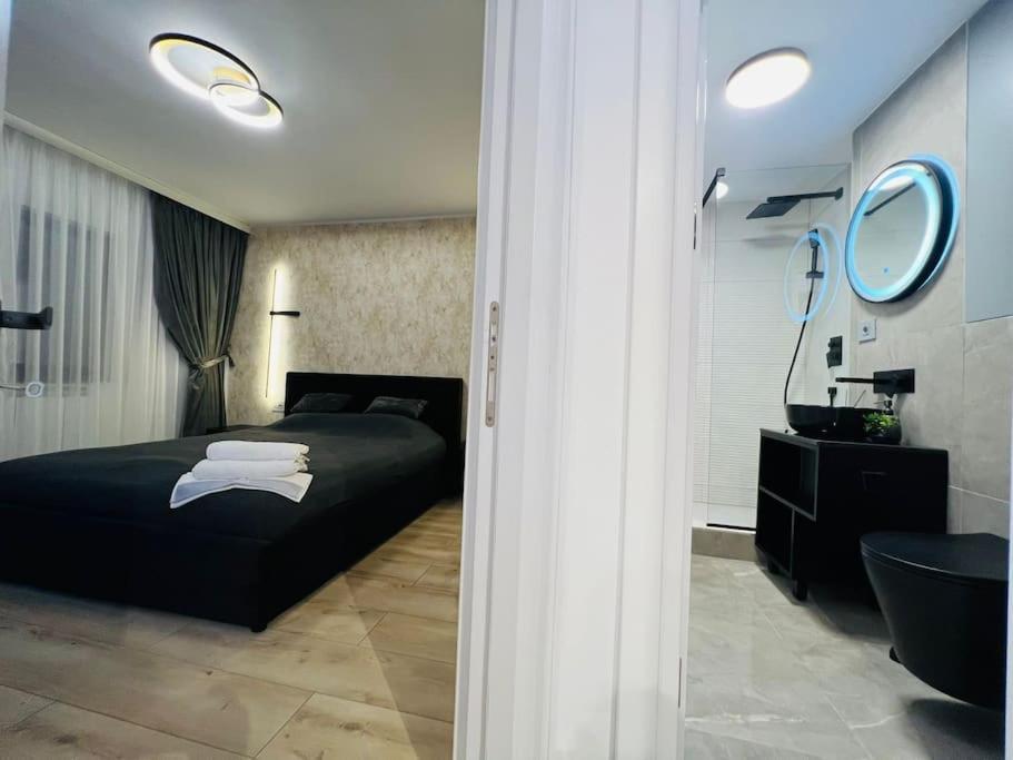 Impact Apartments Pitesti Bagian luar foto